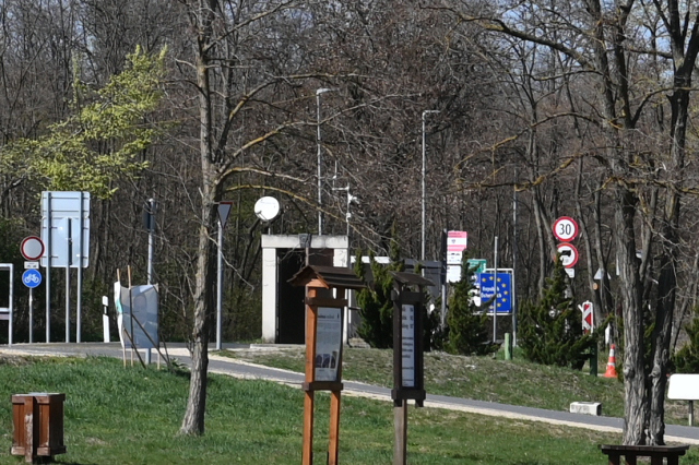 DSC_0643_001_01.JPG