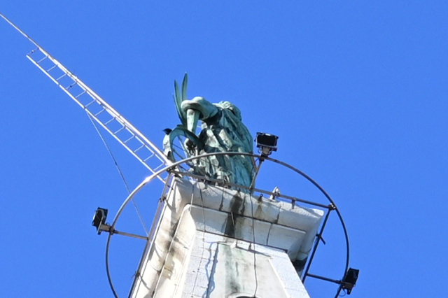 DSC_1502_001_02.JPG