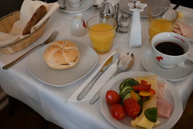 DSC_8907_001.JPG